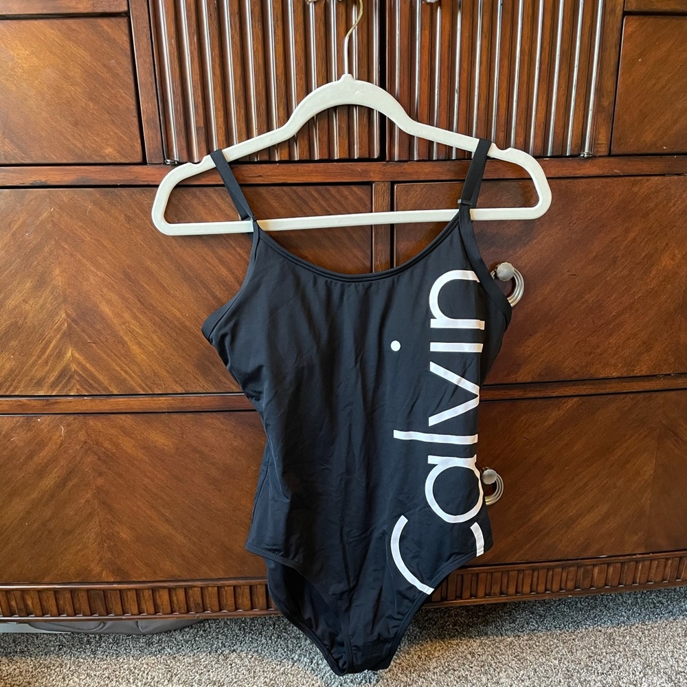 Calvin Klein one piece swimsuit size 8